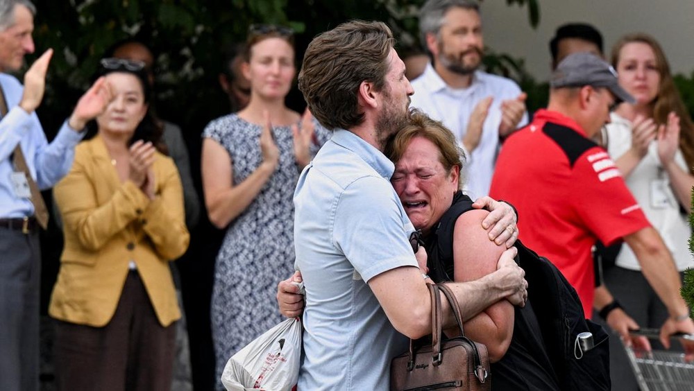 Pemecatan Massal Guncang Deplu AS, Ribuan Pegawai Menangis