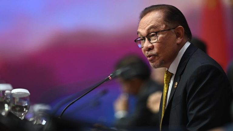 Anwar Ibrahim Telepon Dua Pemimpin Negara, Ada Apa?