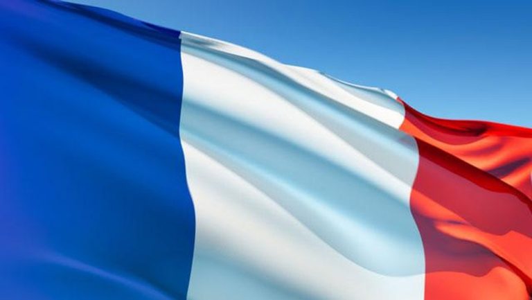 Ancaman Perdana Menteri Prancis: Bongkar Oknum Politik Korup!