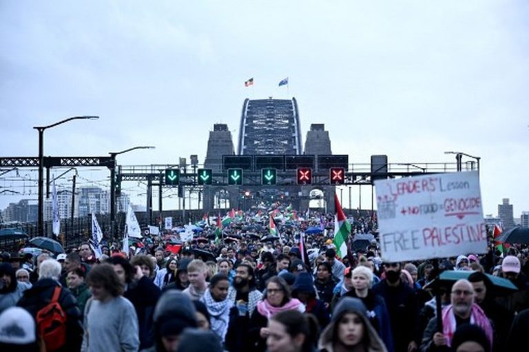 Demo Raksasa Guncang Sydney: Assange Turut Desak Akhiri Perang Gaza