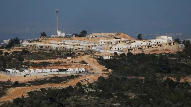 Proyek Raksasa Israel: Palestina Murka!