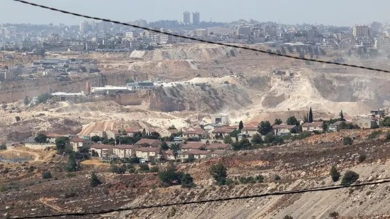 Rahasia Dunia yang Mengejutkan: 5 Berita Internasional Terbaru!