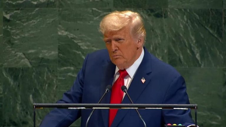 Rahasia Trump: Zaman Keemasan Amerika? Rahasia Trump: Zaman Keemasan Amerika?