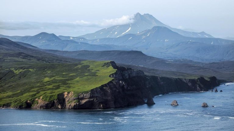 Gempa Rusia Picu Peringatan Tsunami, Tapi...