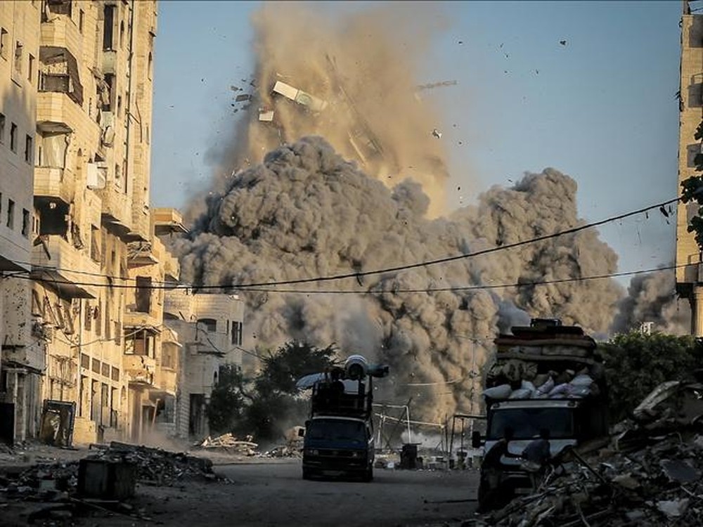 Israel Hancurkan 'Menara Mekkah': Gaza Berduka!