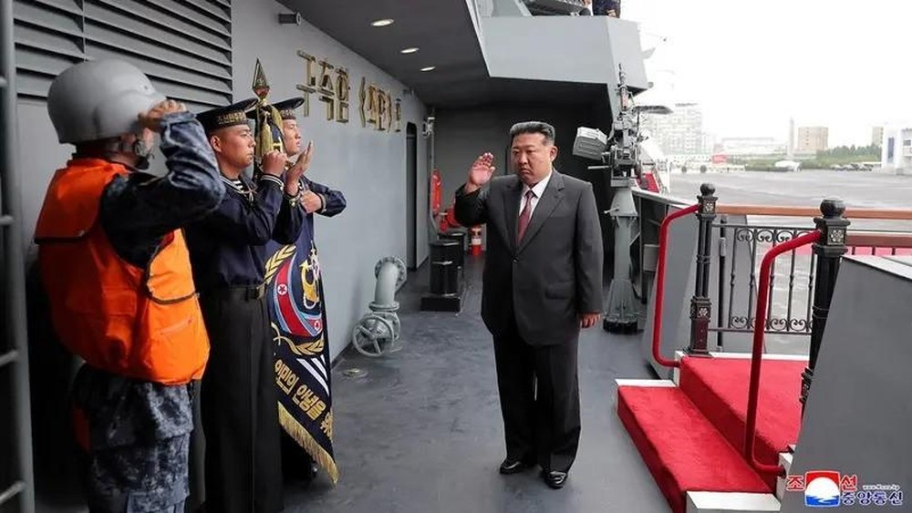 Kim Jong Un Murka! Kapal Perang Ini Jadi Alat Pembalasan?
