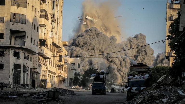 Gaza Berdarah Puluhan Nyawa Melayang dalam Serangan Terbaru Israel