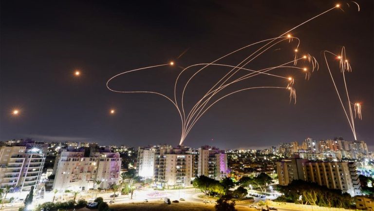 Israel Klaim Sukses Tangkal Serangan Rudal dari Yaman, Warga Panik Dengar Sirine