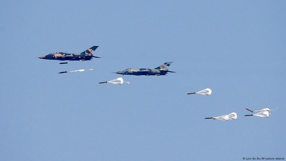 Festival Berdarah di Myanmar: Bom Junta Renggut Puluhan Nyawa, Termasuk Anak-Anak