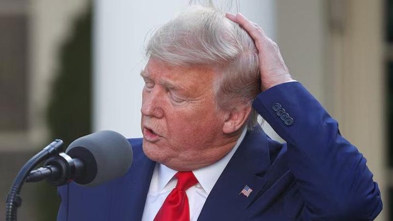Trump Meradang, Sampul Majalah TIME Bikin Geram! Trump Meradang, Sampul Majalah TIME Bikin Geram!