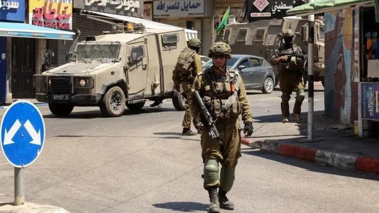 Israel Kembali Berdarah, Tiga Nyawa Warga Palestina Melayang di Tepi Barat Israel Kembali Berdarah, Tiga Nyawa Warga Palestina Melayang di Tepi Barat