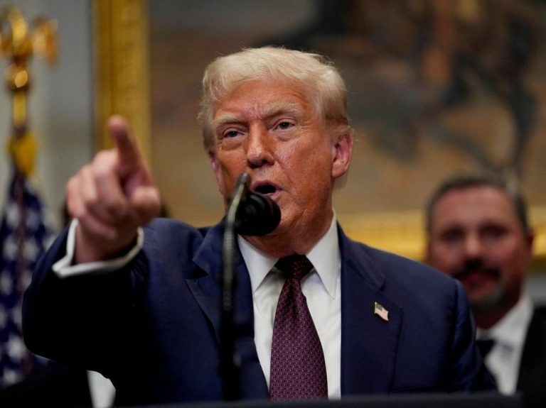 Trump Beri Lampu Hijau: Israel Siap Gempur Gaza Lagi? Trump Beri Lampu Hijau: Israel Siap Gempur Gaza Lagi?