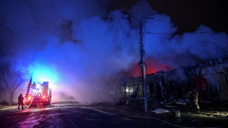 Rusia Gempur Kharkiv, Korban Berjatuhan di Tengah Upaya Perdamaian!
