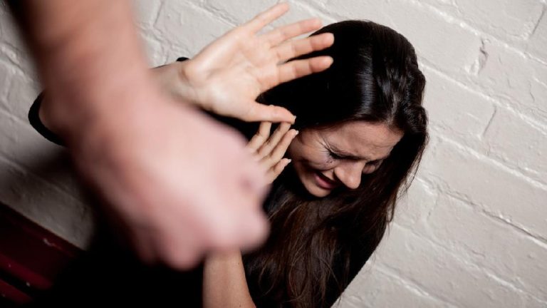 Tragedi di Balik Pintu: Setiap 10 Menit, Perempuan Meregang Nyawa di Tangan Orang Terdekat