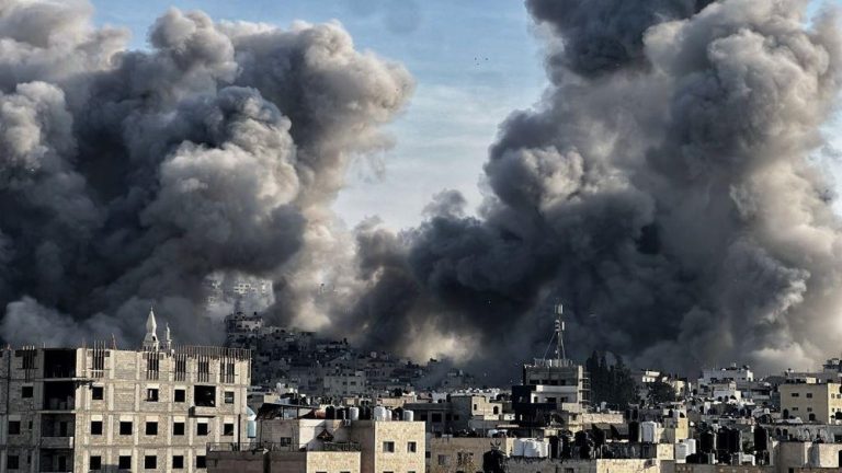 Gaza Membara Lagi! Israel Lancarkan Serangan Udara Mematikan