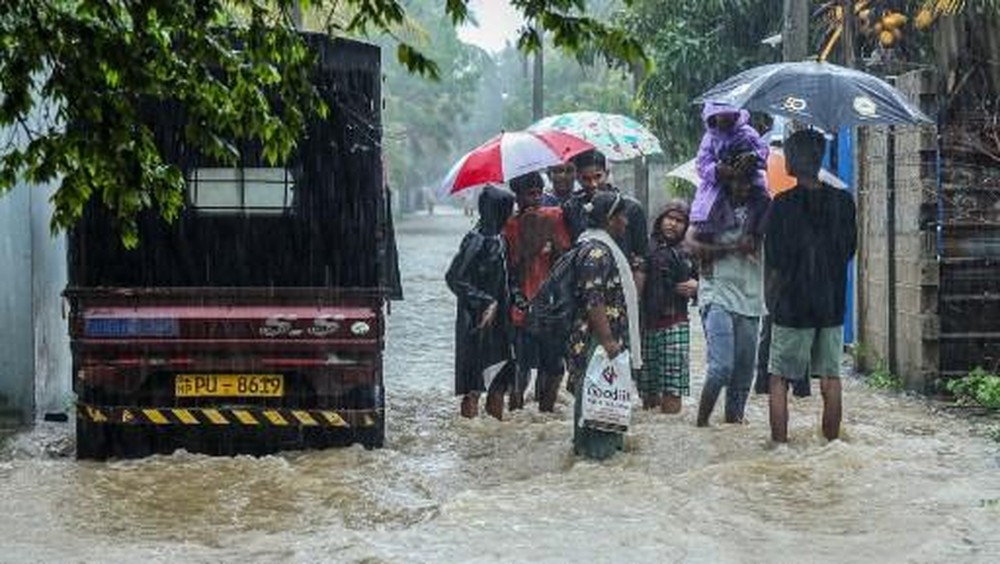 Sri Lanka Berduka: Puluhan Nyawa Melayang Diterjang Banjir Bandang dan Longsor!
