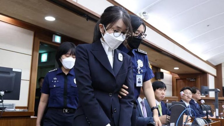 Skandal Ibu Negara Korsel Terungkap: 15 Tahun Penjara Menanti?