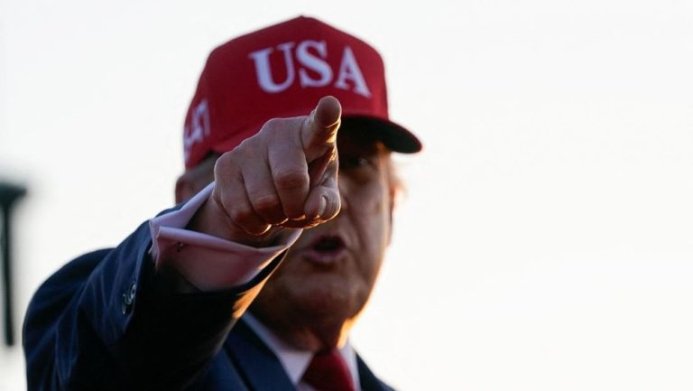 Trump Ungkap Balasan AS di Suriah Peringatan Tegas Dikeluarkan