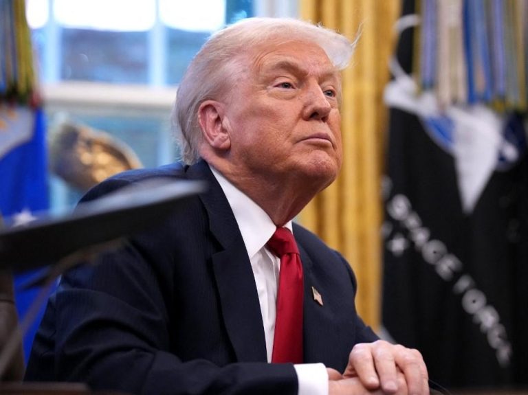 Trump Kembali Berulah: 19 Negara Ini Gigit Jari Soal Imigrasi AS