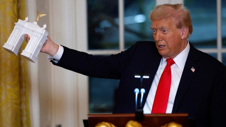 Maduro Nyaris Tewas Trump Ungkap Fakta Mengejutkan