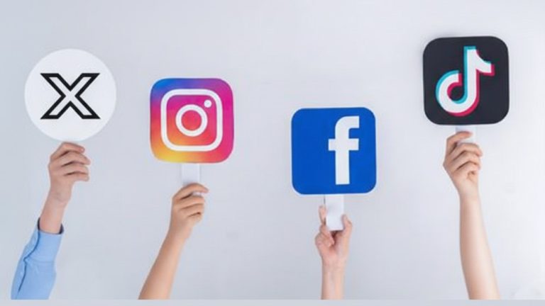 Prancis Larang Medsos Anak di Bawah 15 Tahun Prancis Larang Medsos Anak di Bawah 15 Tahun