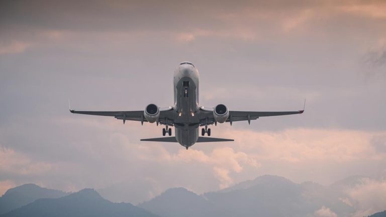 Deportasi Misterius Warga Palestina, Jet Pribadi Jadi Sorotan