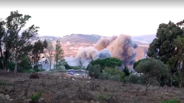 Israel Gempur Lebanon Dua Nyawa Melayang