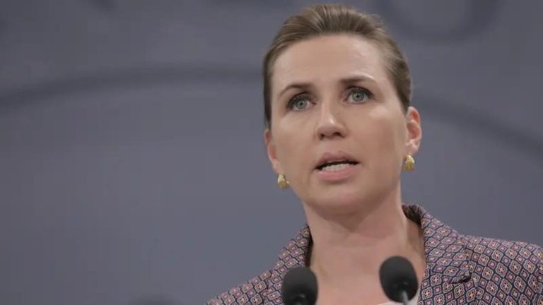 Dunia Bergejolak PM Denmark Beri Peringatan