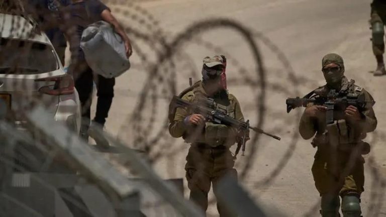 Terungkap Modus Licik Oknum Tentara Israel Terungkap Modus Licik Oknum Tentara Israel