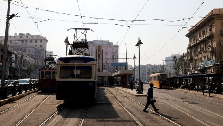 Milan Gempar Trem Hantam Bangunan