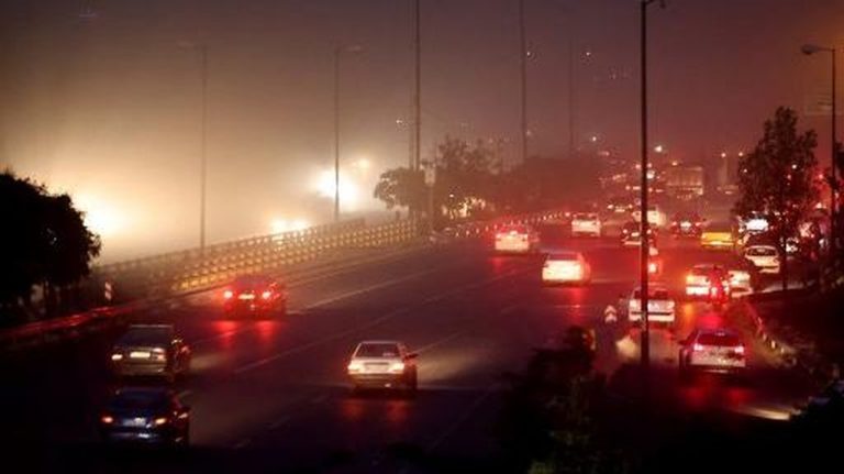 Teheran Bergejolak Bandara Terbakar Hebat