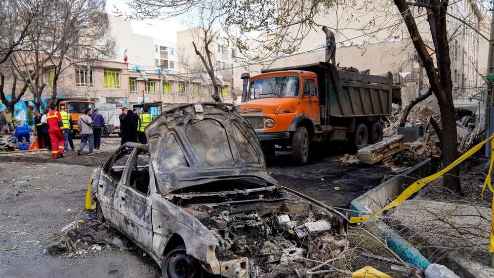 Ribuan Bom Israel Hantam Iran Sekolah Hancur