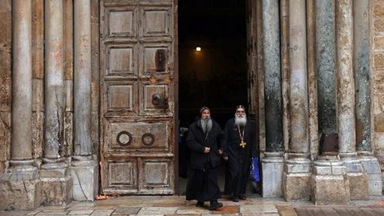 Yerusalem Mencekam: Kardinal Dilarang Masuk Makam Suci
