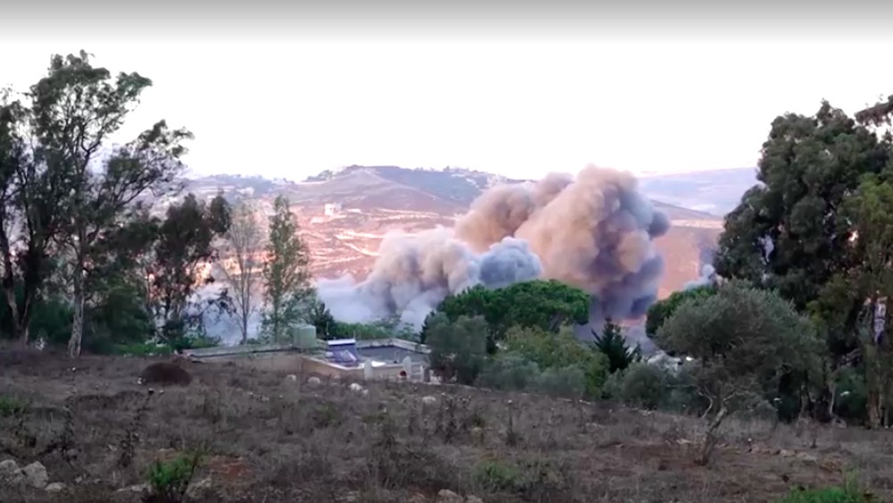 Beirut Diguncang Serangan Balasan Israel