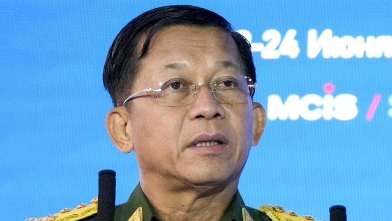 Jenderal Kudeta Myanmar Kini Berbaju Sipil Jenderal Kudeta Myanmar Kini Berbaju Sipil