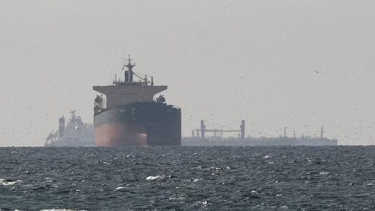 Selat Hormuz Memanas Iran Ancam Tindakan Keras