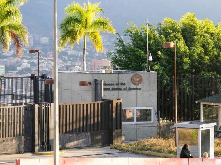 Kedubes AS di Venezuela Buka Kembali Mengapa Sekarang