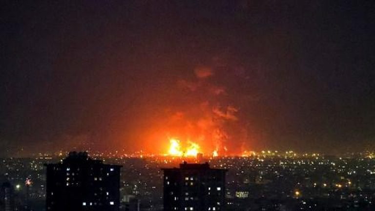 Iran Geger Fasilitas Nuklir Jadi Target