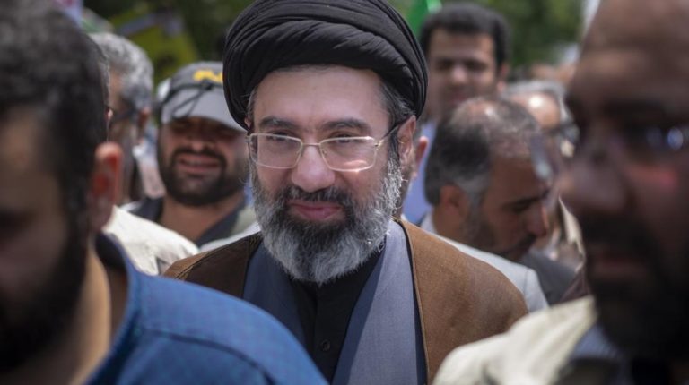 Mengapa Pemimpin Tertinggi Iran Tak Kunjung Tampil