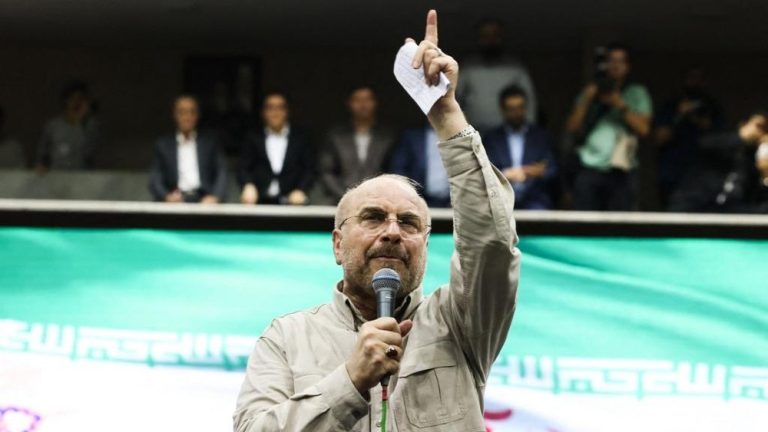 Terungkap Rencana Trump Ganti Pemimpin Iran