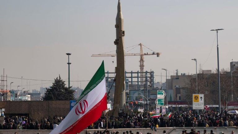 Dunia Menanti 48 Jam Krusial