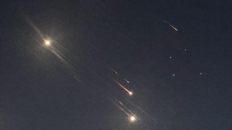 Israel Bersumpah Buru Dalang Rudal Iran Israel Bersumpah Buru Dalang Rudal Iran