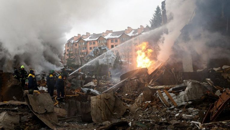 Tragedi Siang Bolong Ukraina Paskah Berdarah