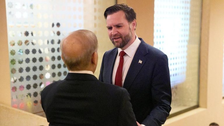 Misi Genting Vance ke Pakistan