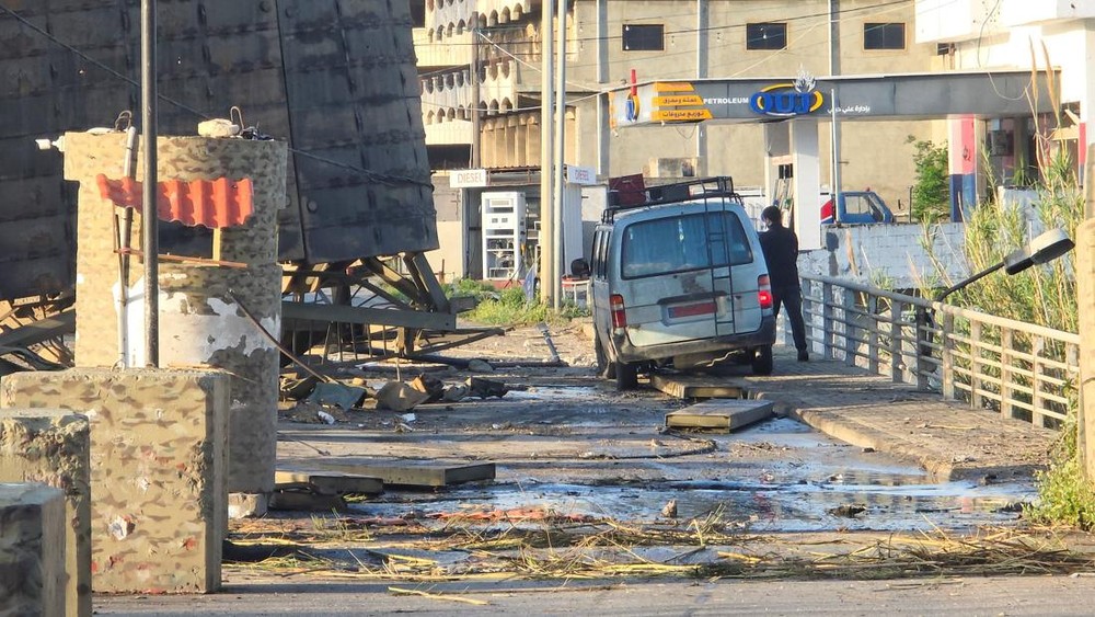 Jembatan Kunci Lebanon Runtuh Puluhan Ribu Terisolasi