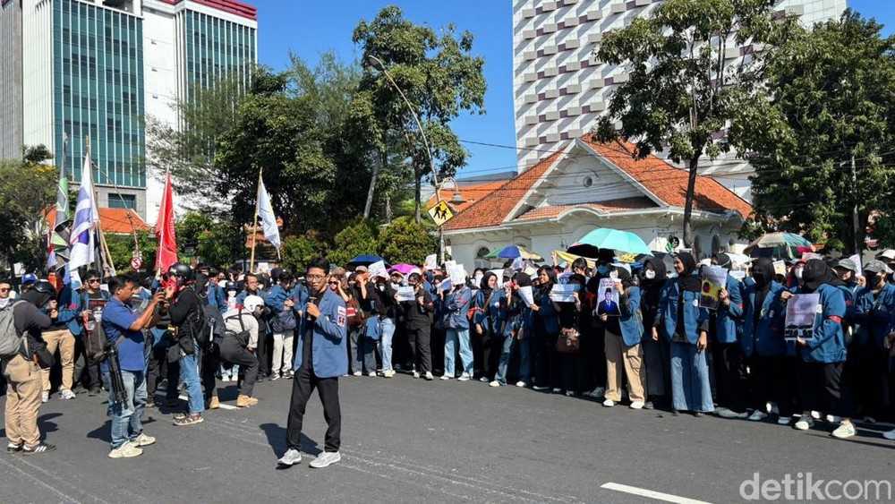 Mahasiswa Bergerak Nasional Program Kontroversial Disorot