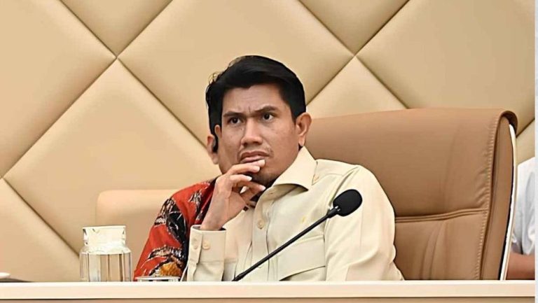 Putra Prabowo Kunjungi Jokowi Ada Apa