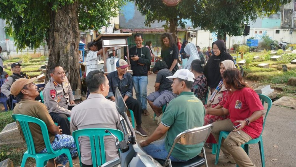 Warga Jatinegara Bersyukur Brimob Turun Langsung
