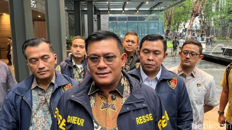 Pabrik Sawit Disorot Harga TBS Petani Jadi Taruhan
