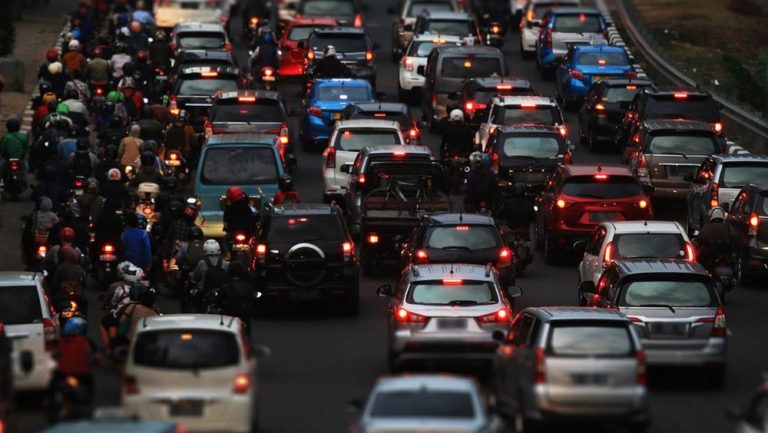 Pagi Ini Jakarta Terkunci Pagi Ini Jakarta Terkunci